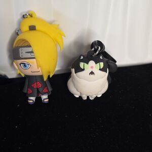 M.I.I. Deidara & Cartoon Network Cat Clip-On Plastic Keychains Naruto Shippuden